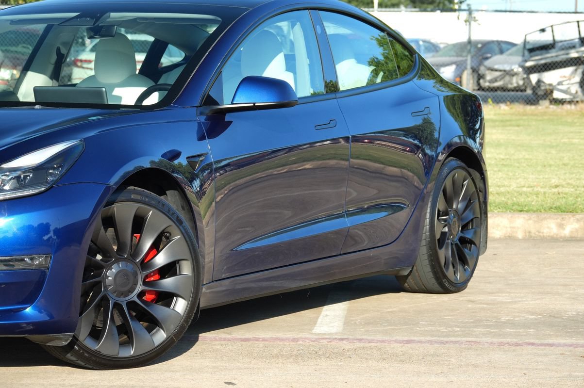 Used 2023 Tesla Model 3 Performance AWD/4WD image 23