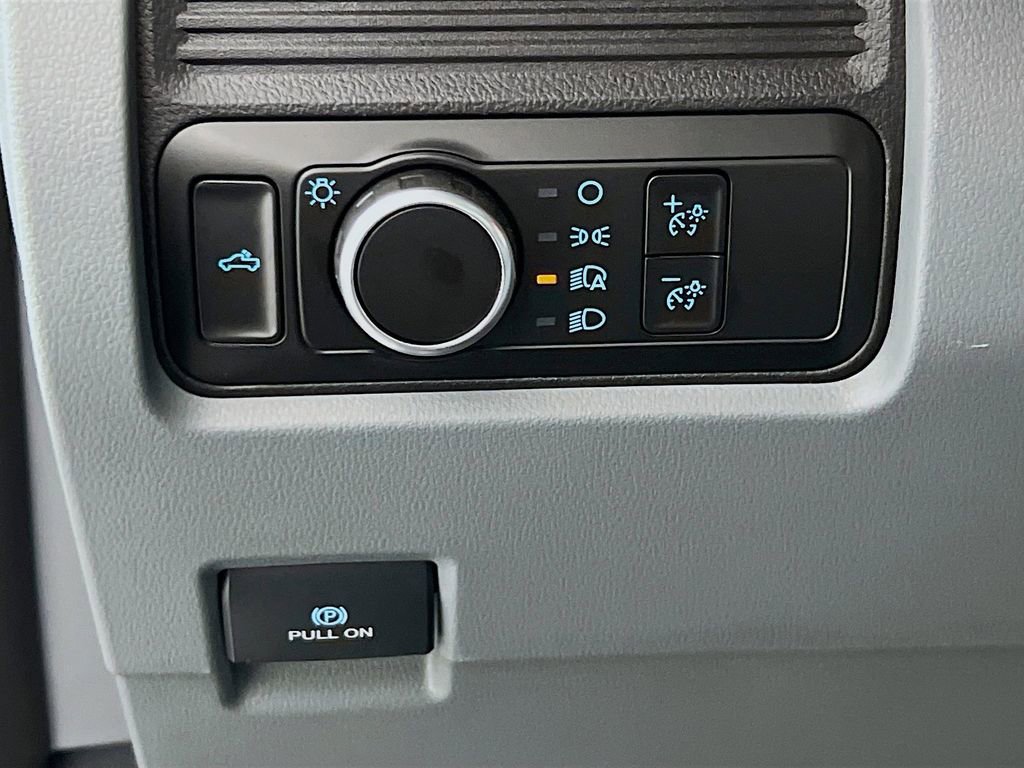 New 2026 Ford F250 XL image 18