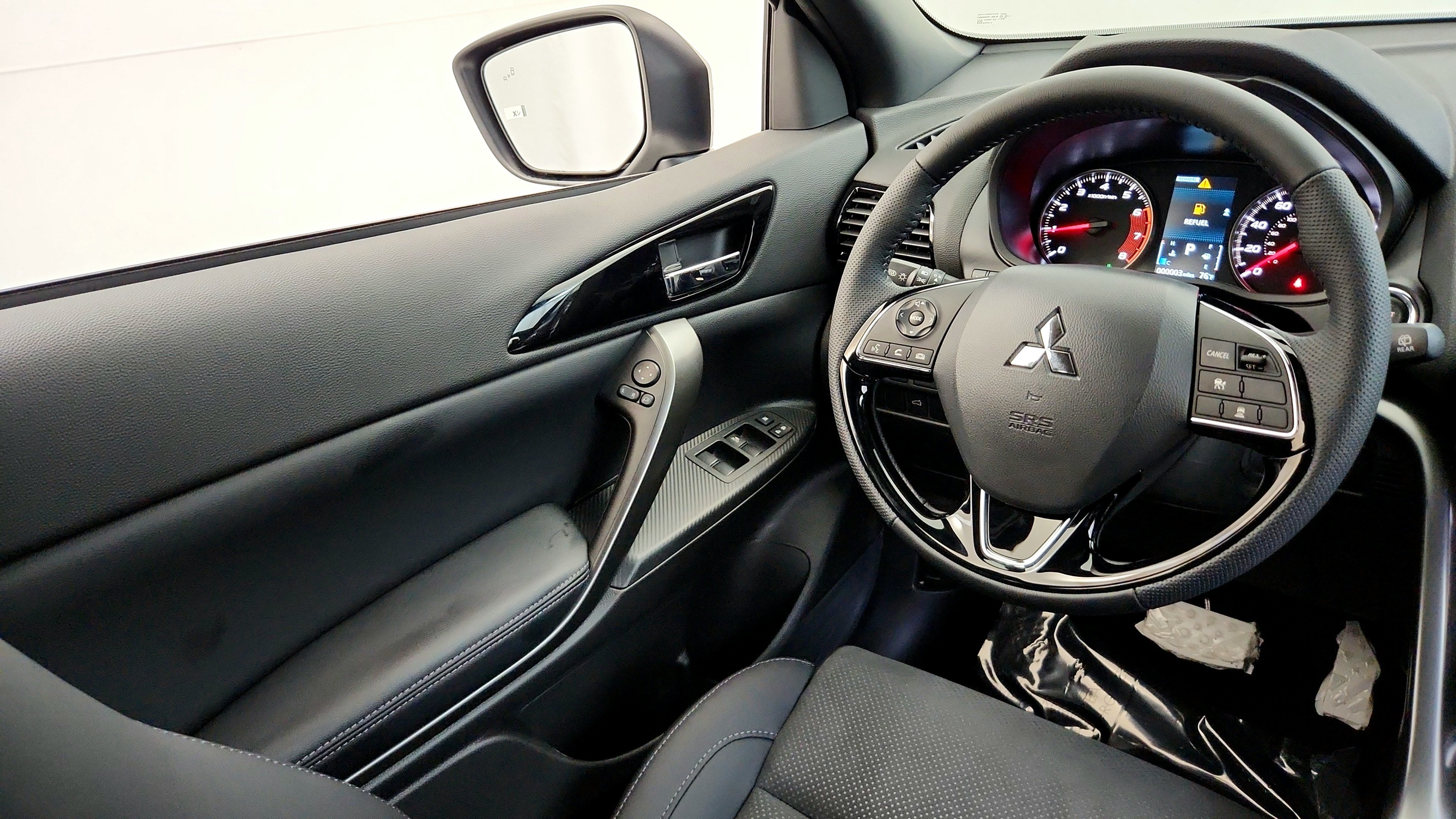 Used 2025 Mitsubishi Eclipse Cross AWD image 25
