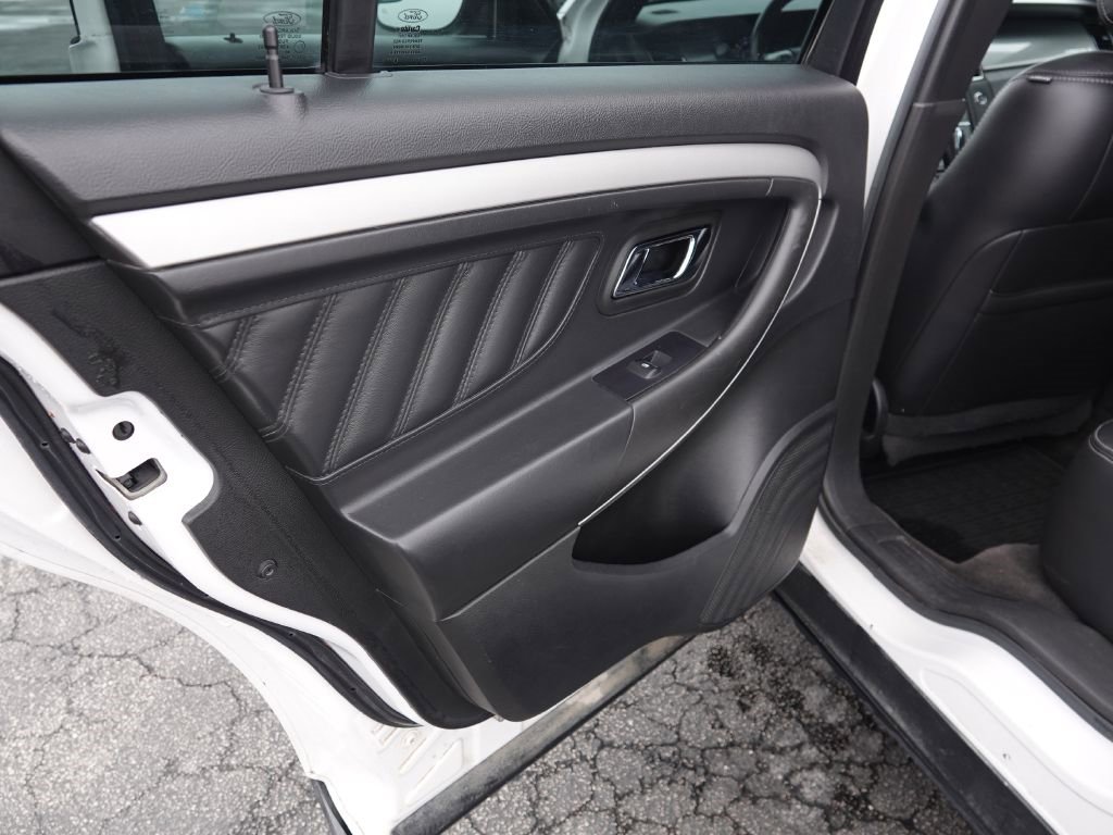 Used 2017 Ford Taurus SEL w/ Equipment Group 201A image 22