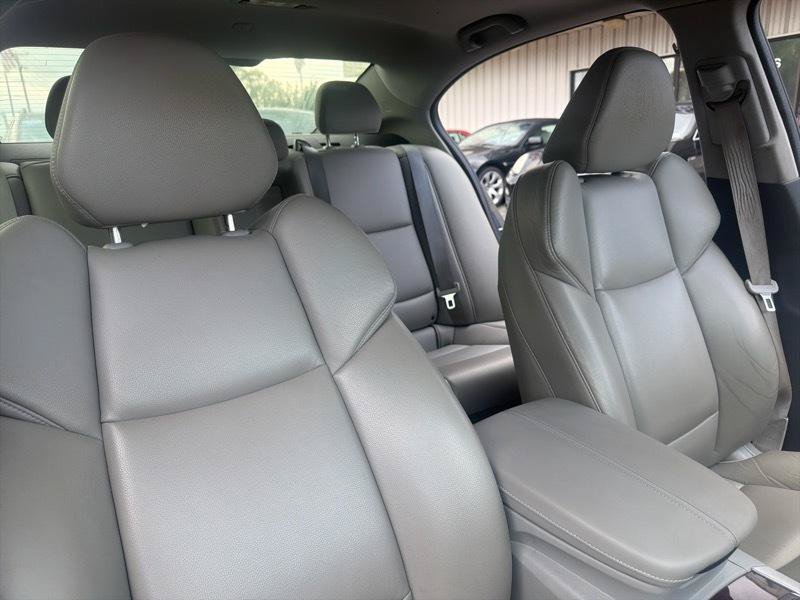 Used 2016 Acura TLX FWD image 22