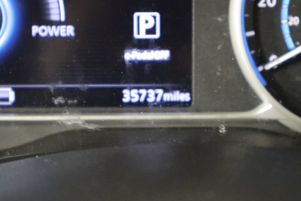 Used 2021 Nissan Leaf SV w/ SV Technology Package FWD image 34