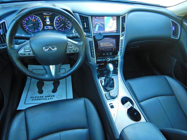 Used 2015 INFINITI Q50 Premium w/ Navigation Package image 2