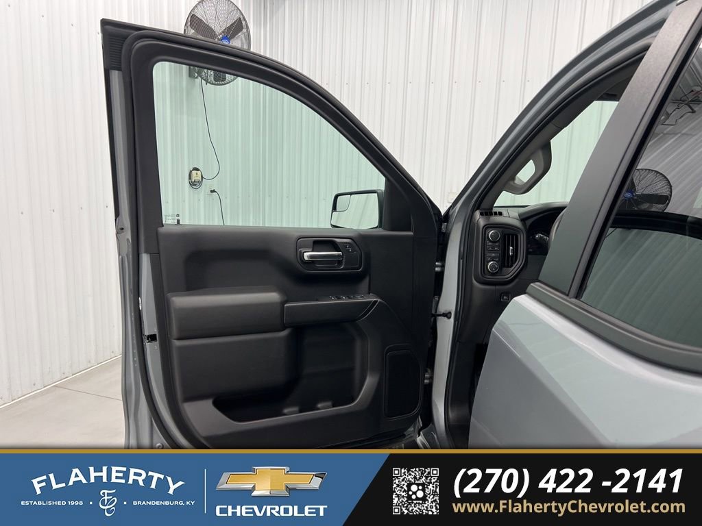 Used 2024 Chevrolet Silverado 1500 Custom AWD/4WD image 8