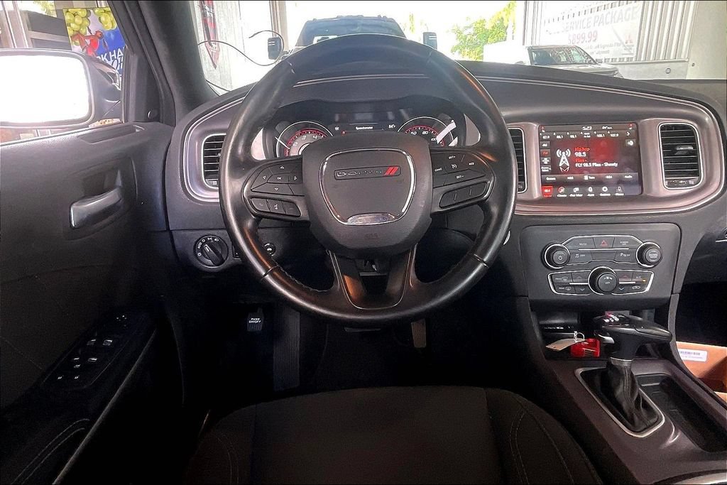 Used 2023 Dodge Charger SXT RWD image 5
