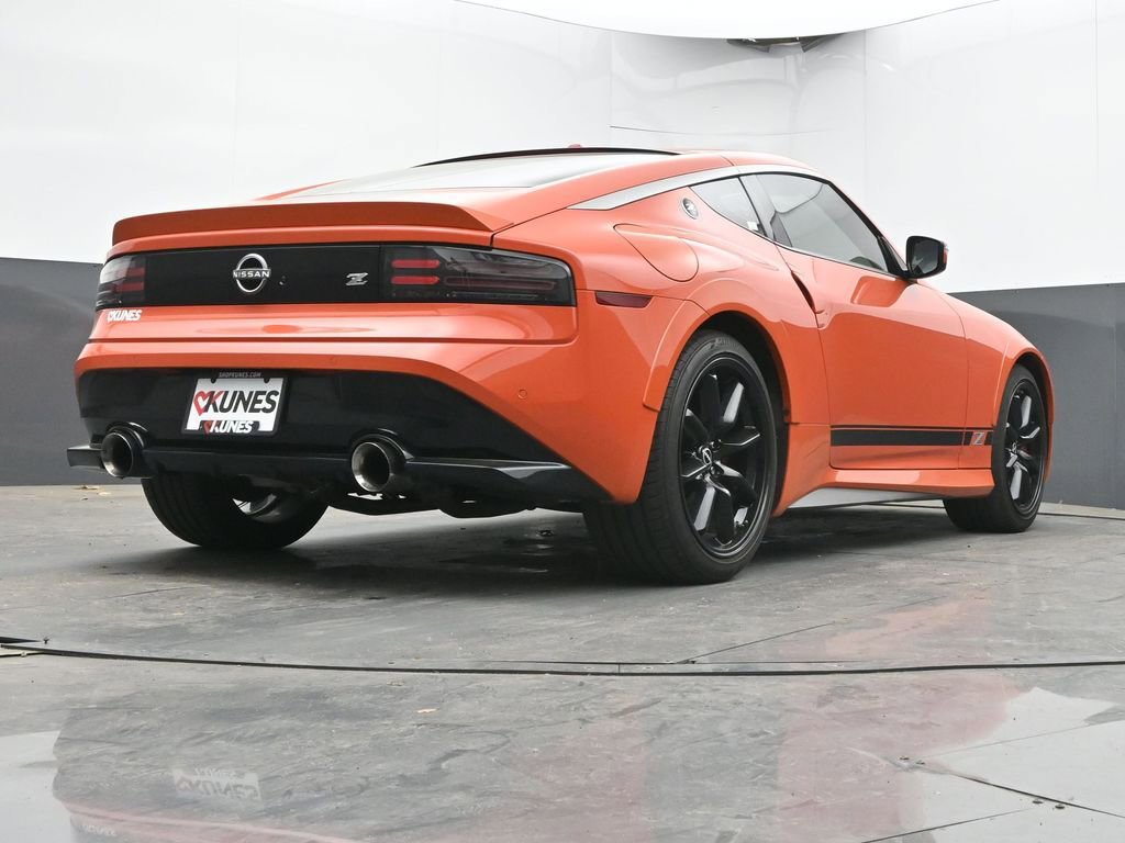 Used 2024 Nissan Z Performance w/ Heritage Edition RWD image 54