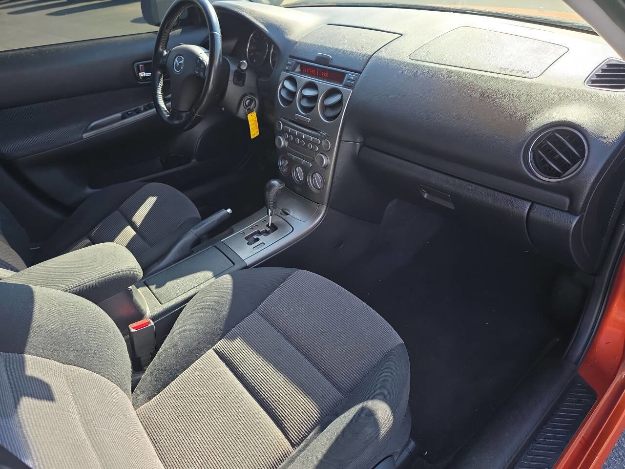 Used 2005 MAZDA MAZDA6 i Sport FWD image 12