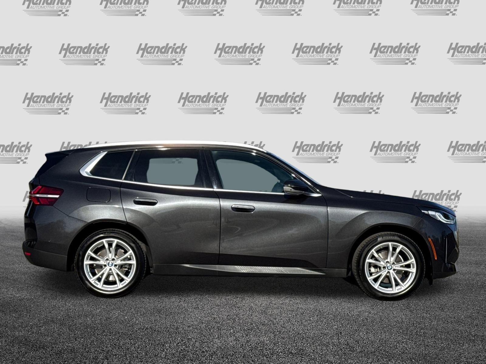 Used 2025 BMW X3 xDrive30i w/ Premium Package image 3