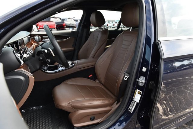 Used 2017 Mercedes-Benz E 400 4MATIC Wagon image 21