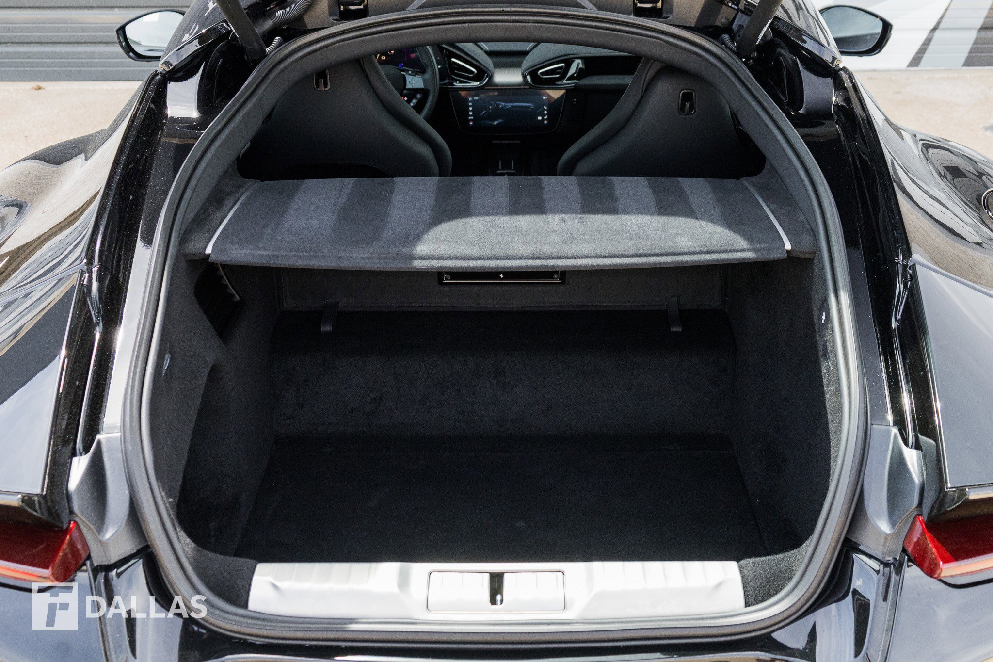Used 2025 Ferrari 12Cilindri image 29