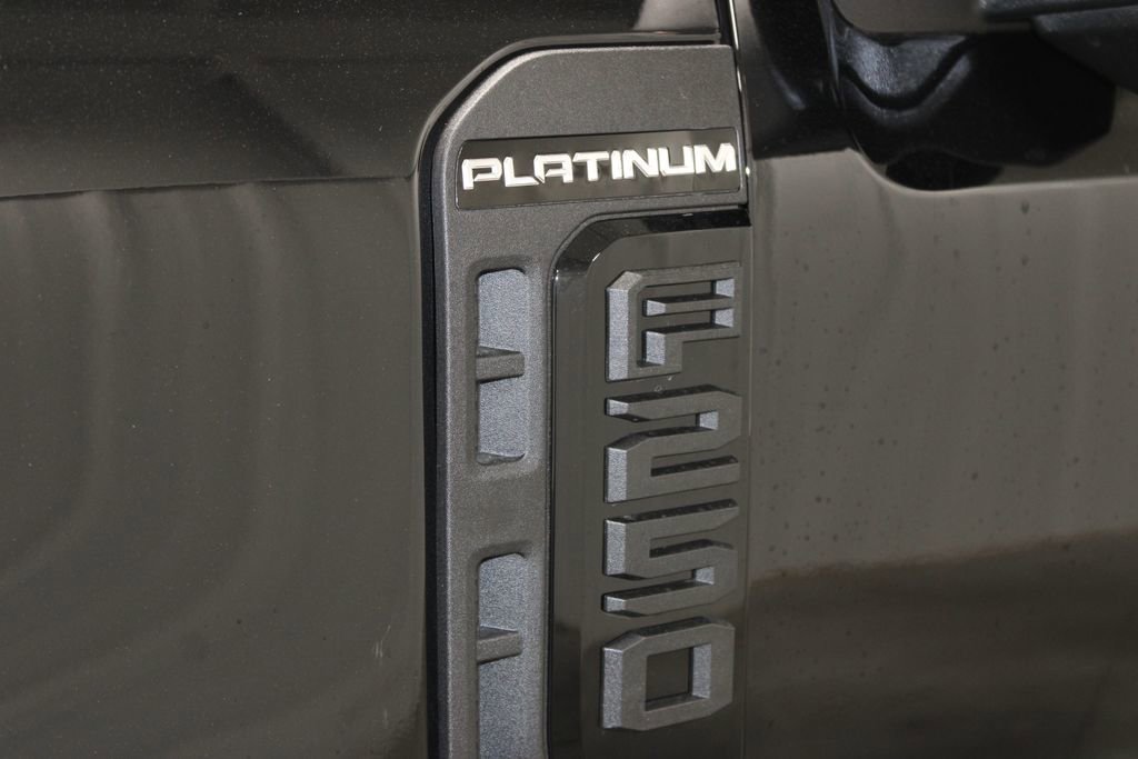 New 2026 Ford F250 Platinum image 15