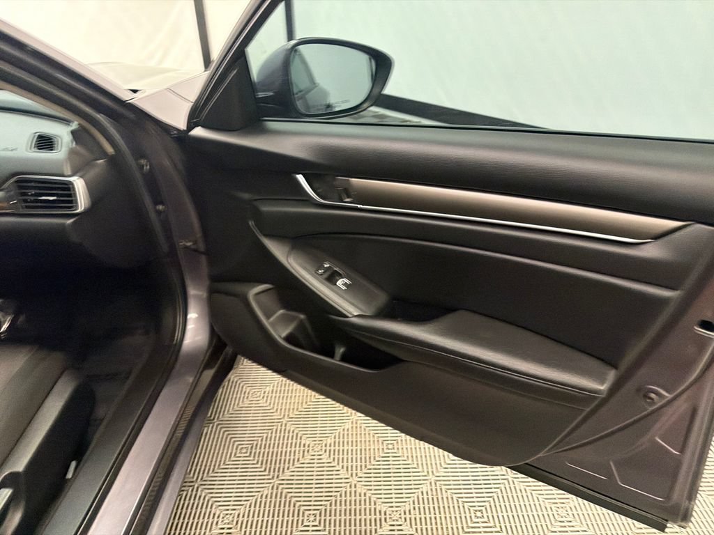 Used 2020 Honda Accord LX image 14