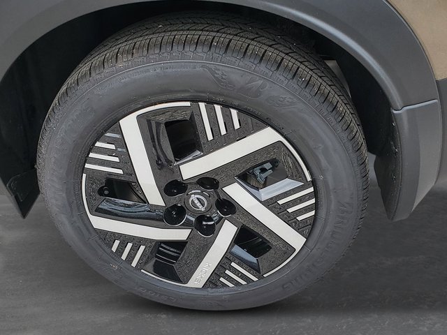 New 2026 Nissan Kicks SV image 8