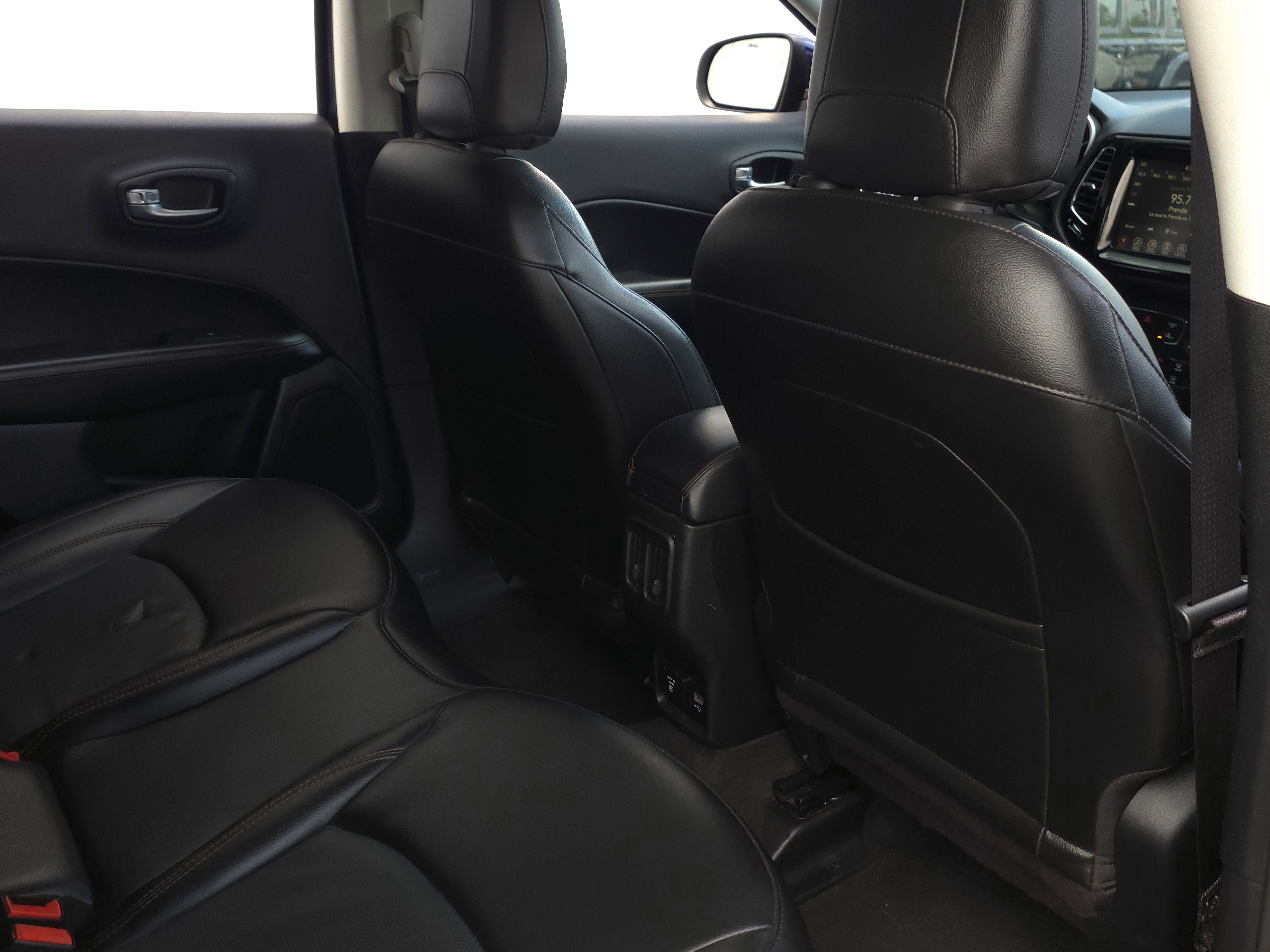 Used 2021 Jeep Compass Limited image 24