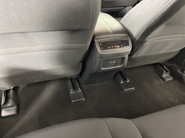 Used 2024 Nissan Pathfinder SV image 46