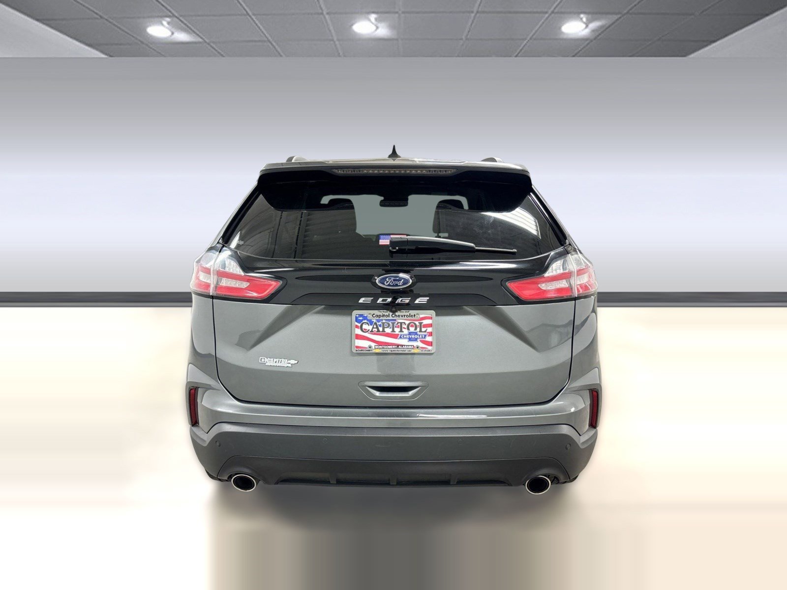 Used 2021 Ford Edge SE image 8