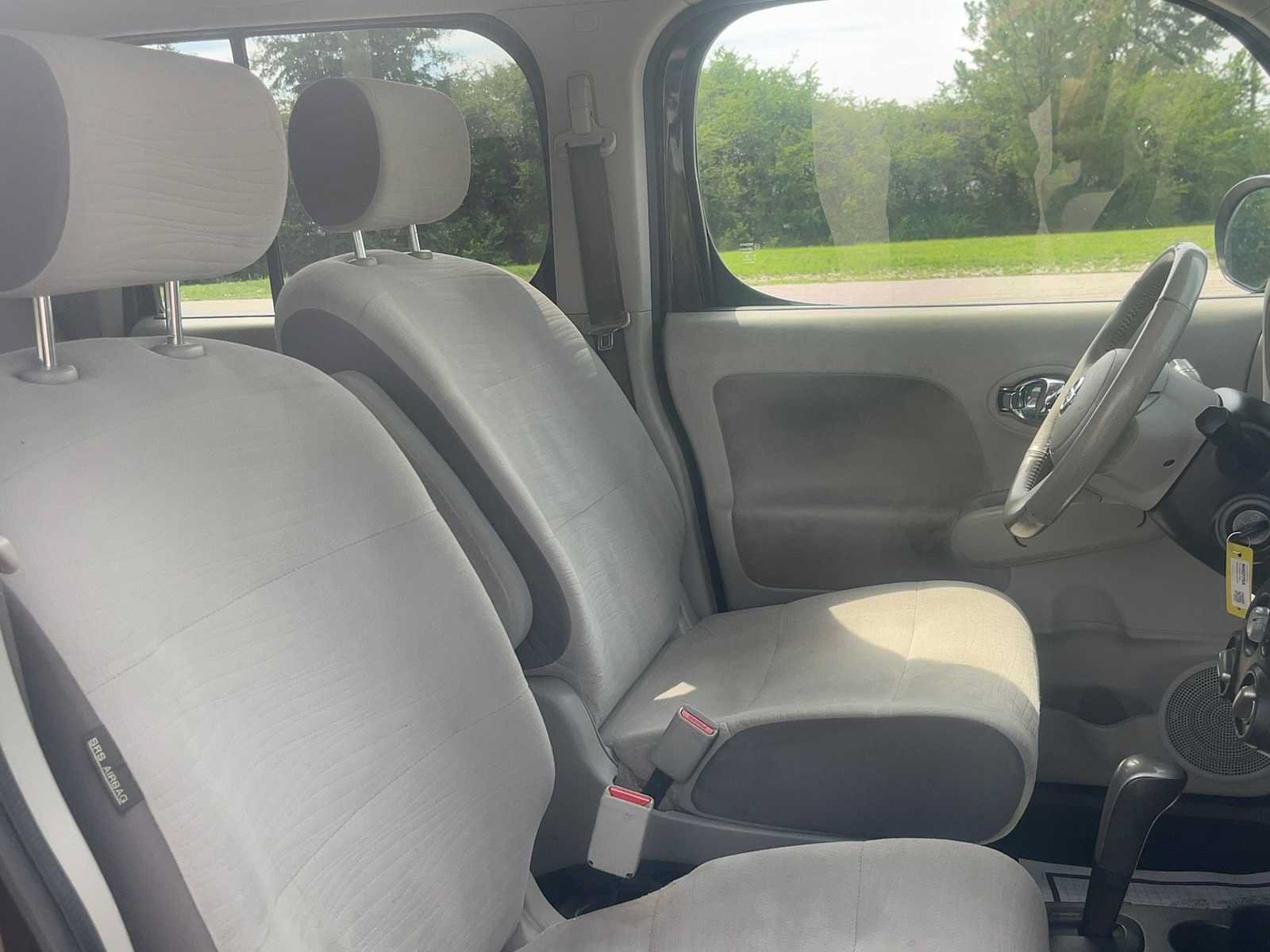 Used 2013 Nissan Cube 1.8 S w/ Interior Designer Pkg FWD image 29