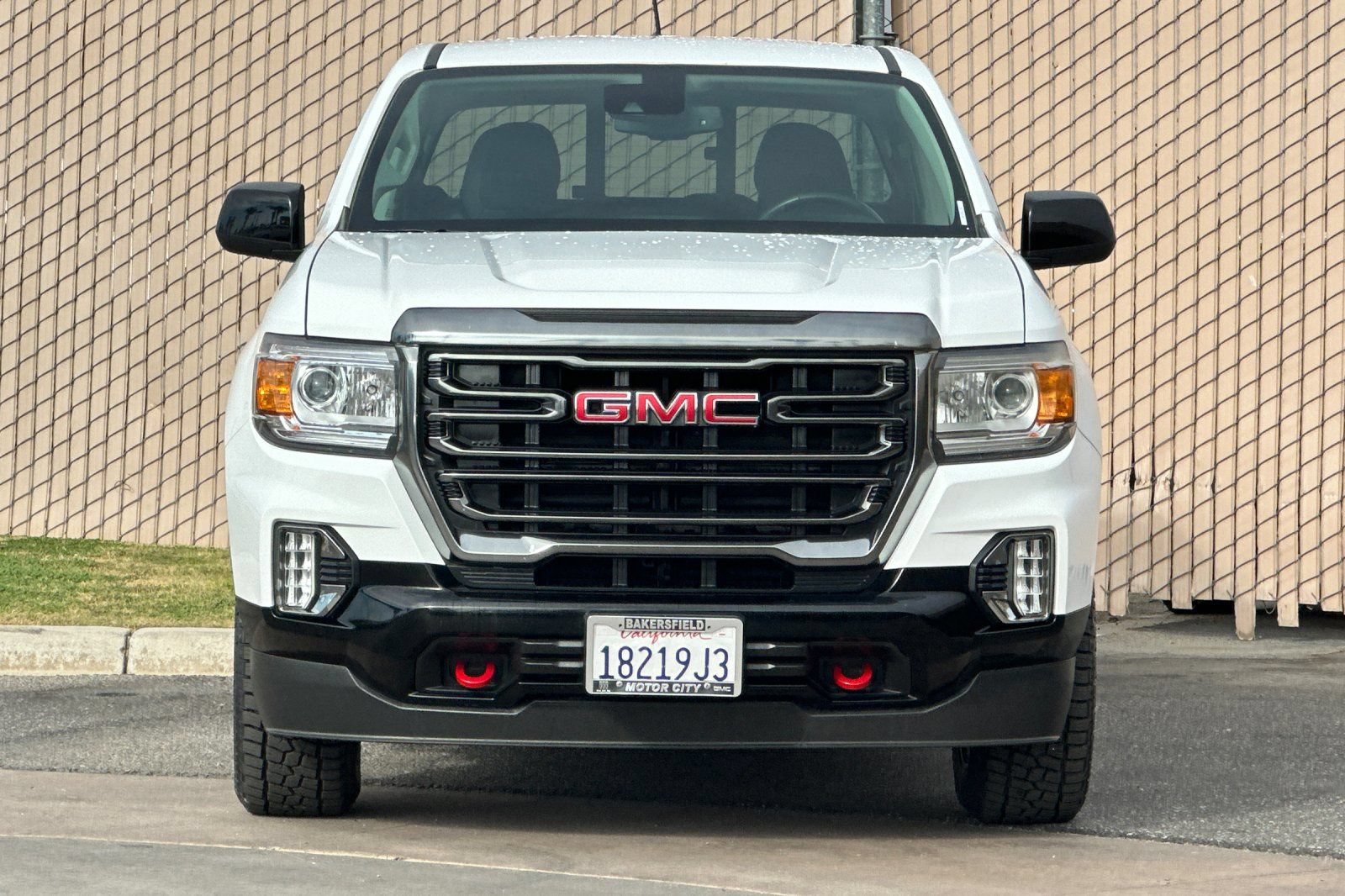Used 2022 GMC Canyon AT4 w/ Driver Alert Package AWD/4WD image 9