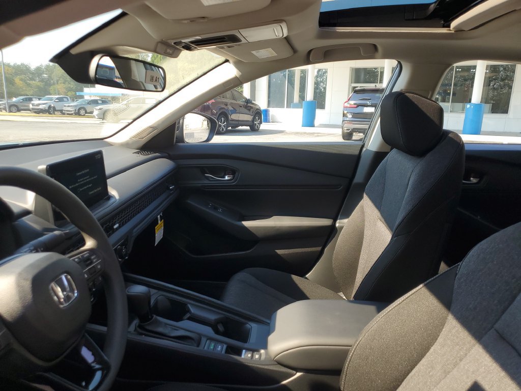 New 2026 Honda Accord SE image 15