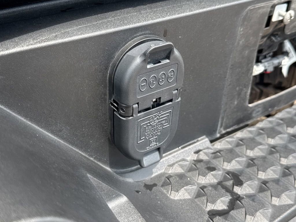 Used 2023 GMC Canyon AT4X AWD/4WD image 54