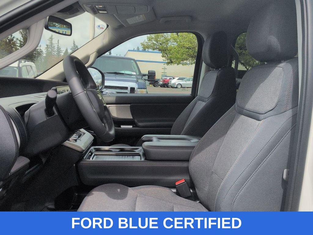 Certified 2025 Ford Expedition Max Active image 13