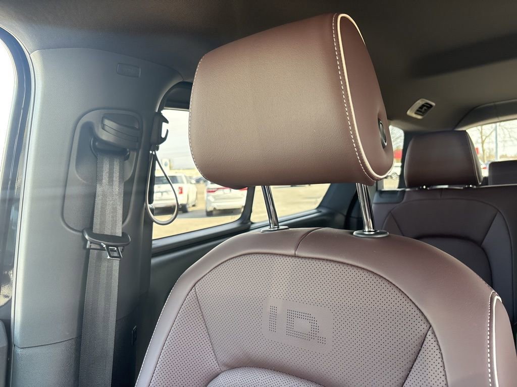 New 2025 Volkswagen ID. Buzz Pro S image 21