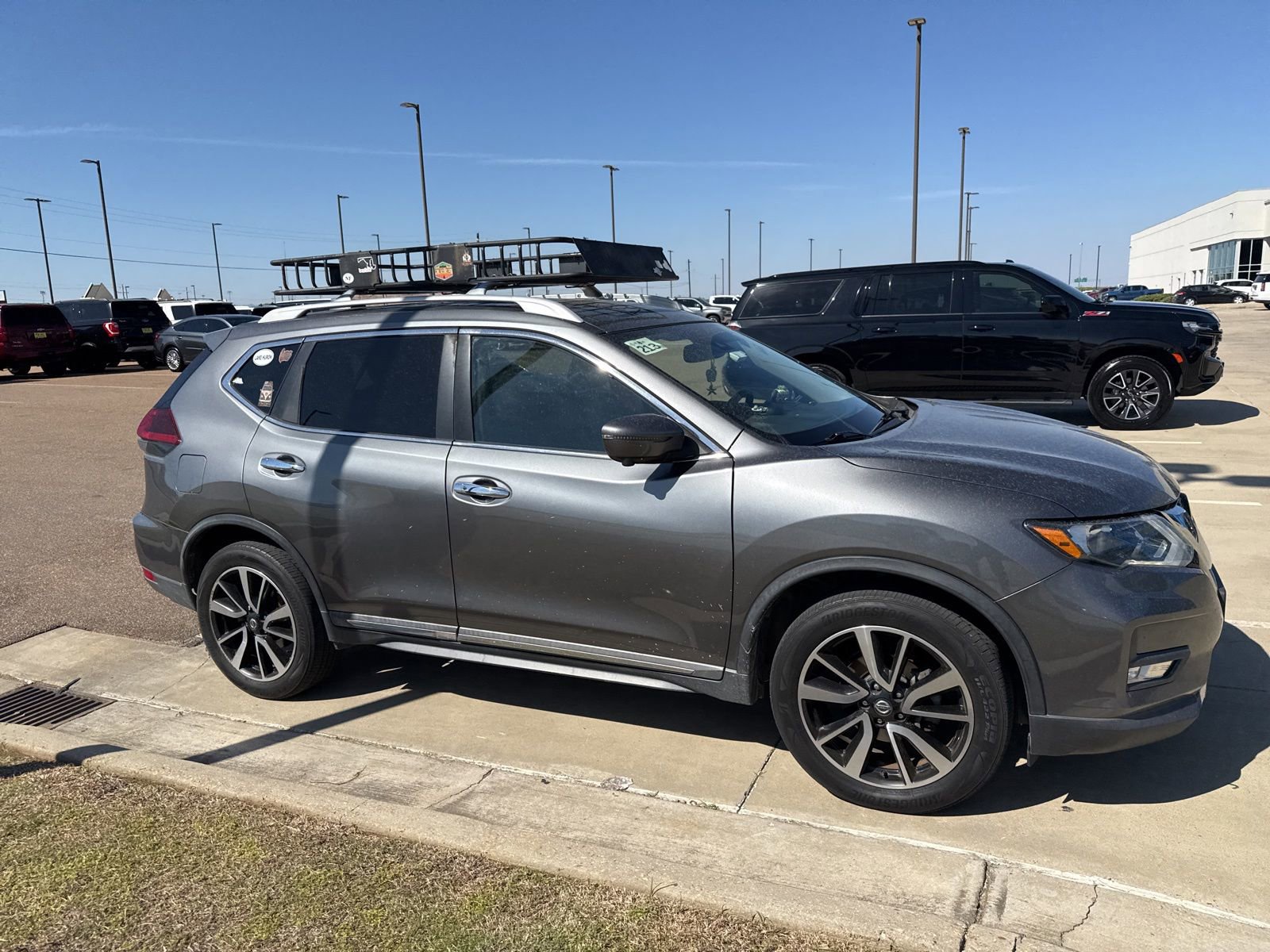 Used 2019 Nissan Rogue SL image 5
