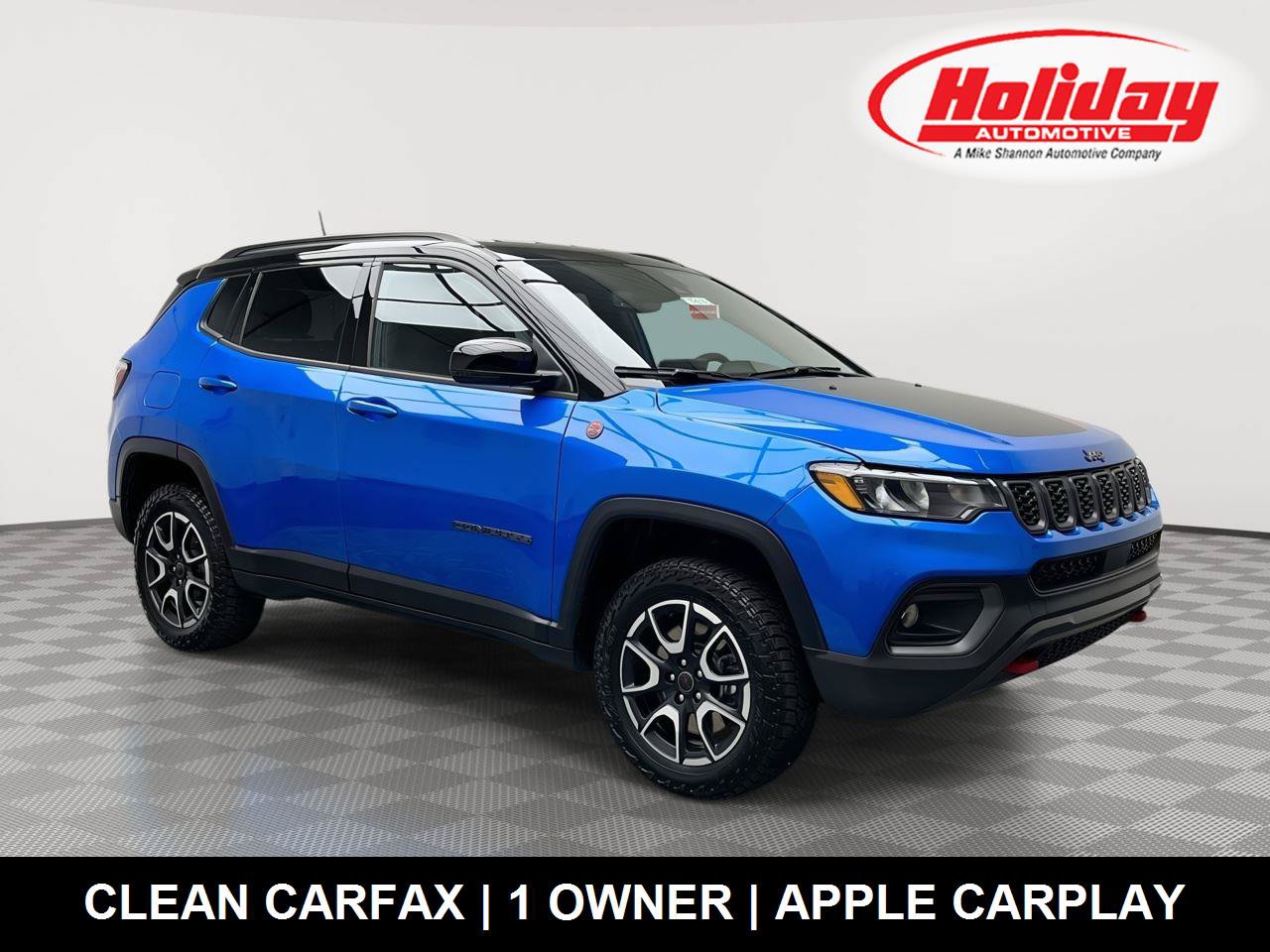 Used 2025 Jeep Compass Trailhawk AWD/4WD image 1