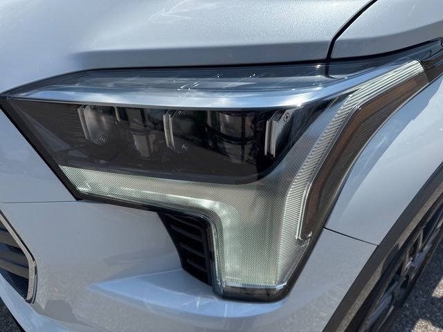 Used 2024 Toyota Sequoia Limited w/ Tow Technology Package AWD/4WD image 9