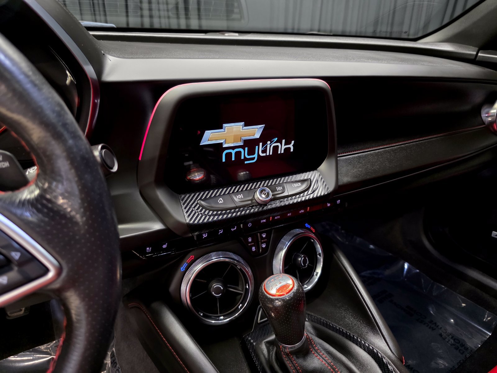 Used 2018 Chevrolet Camaro SS RWD image 26