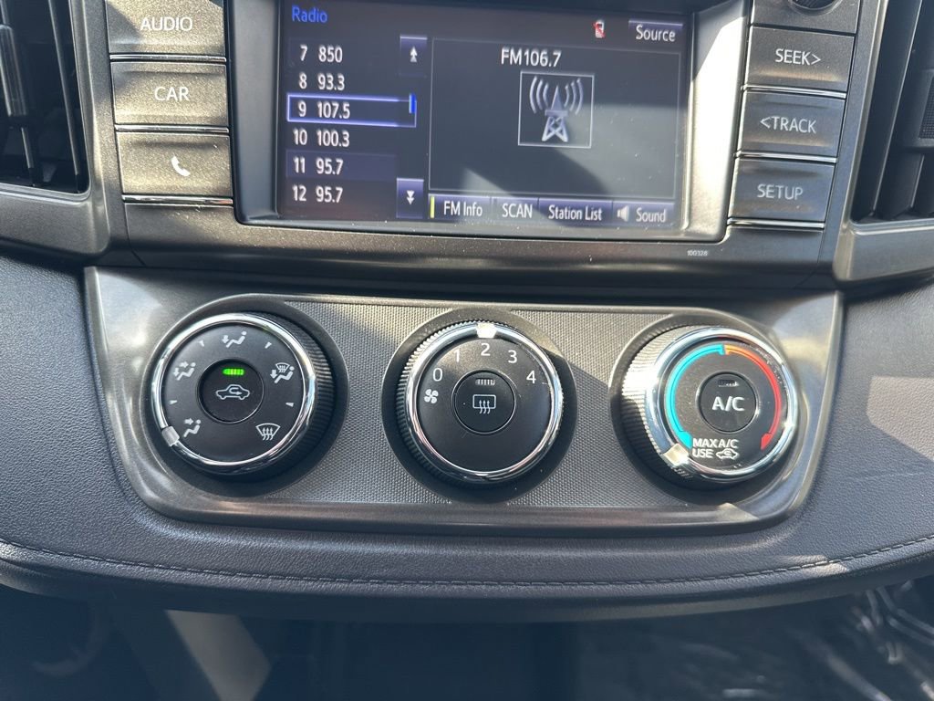 Used 2015 Toyota RAV4 LE image 5