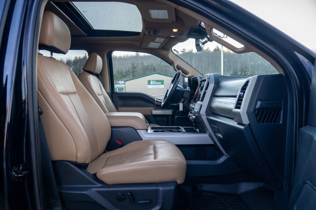 Used 2022 Ford F250 Lariat w/ Chrome Package image 11