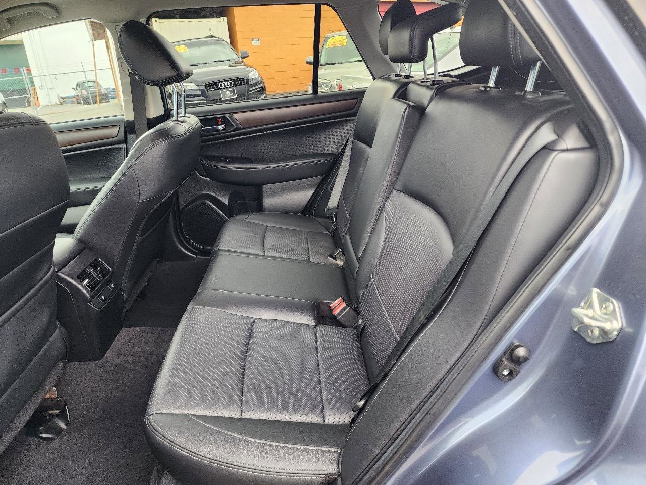 Used 2016 Subaru Outback 2.5i Limited AWD/4WD image 20