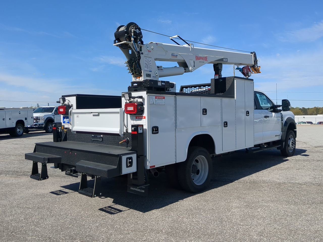 New 2026 Ford F550 4x4 Supercab Super Duty image 3