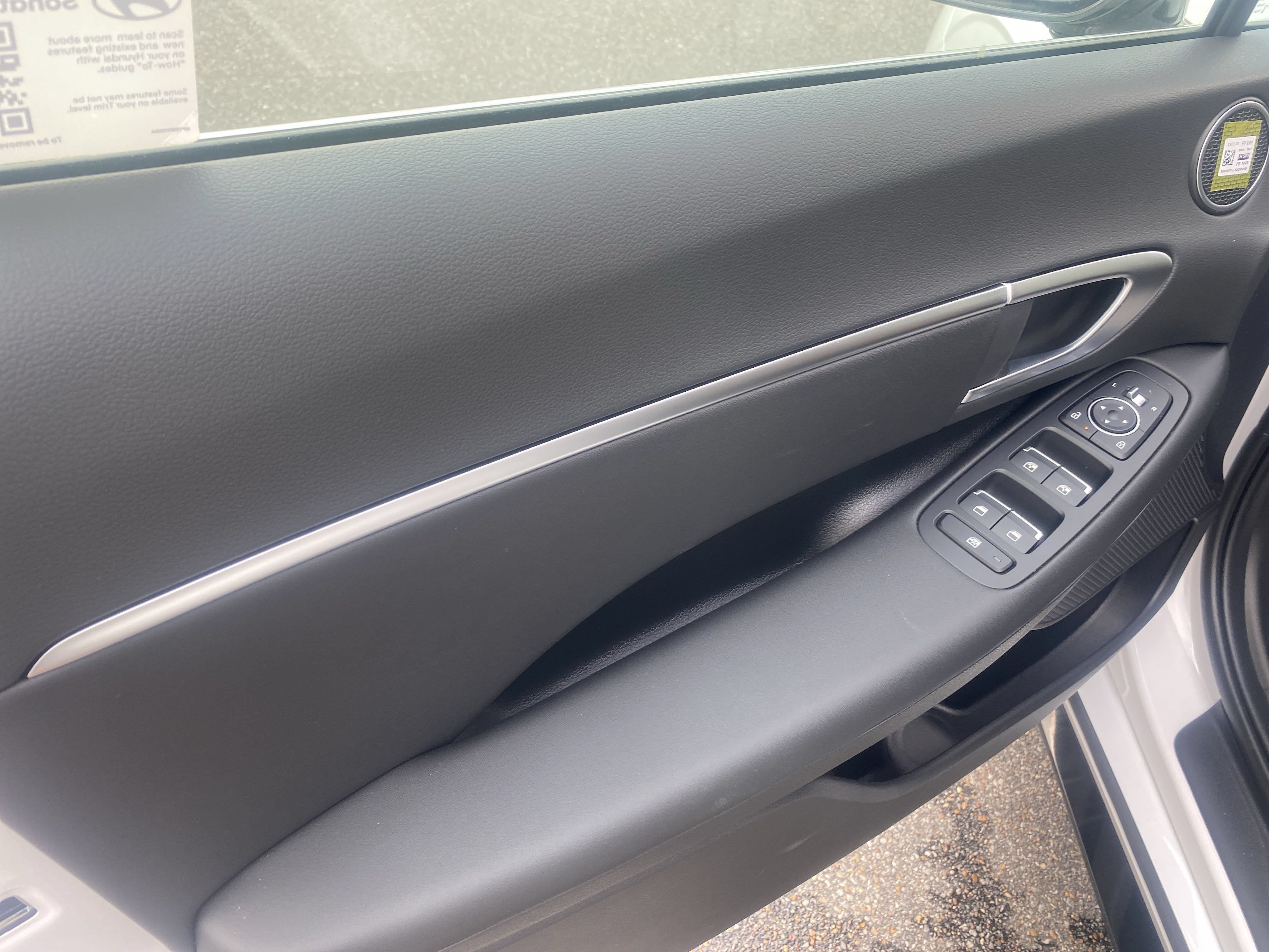 Certified 2025 Hyundai Sonata SEL FWD image 7