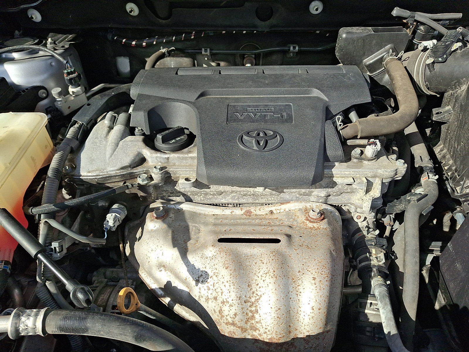 Used 2018 Toyota RAV4 XLE image 27