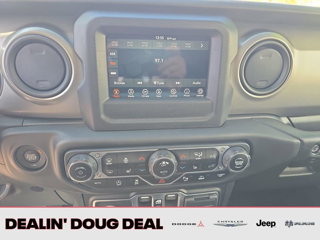 Used 2021 Jeep Gladiator Sport image 19