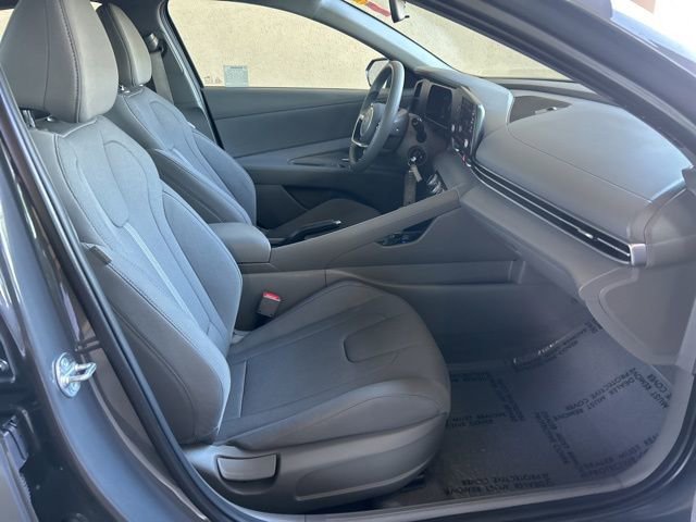 Certified 2026 Hyundai Elantra SE image 28