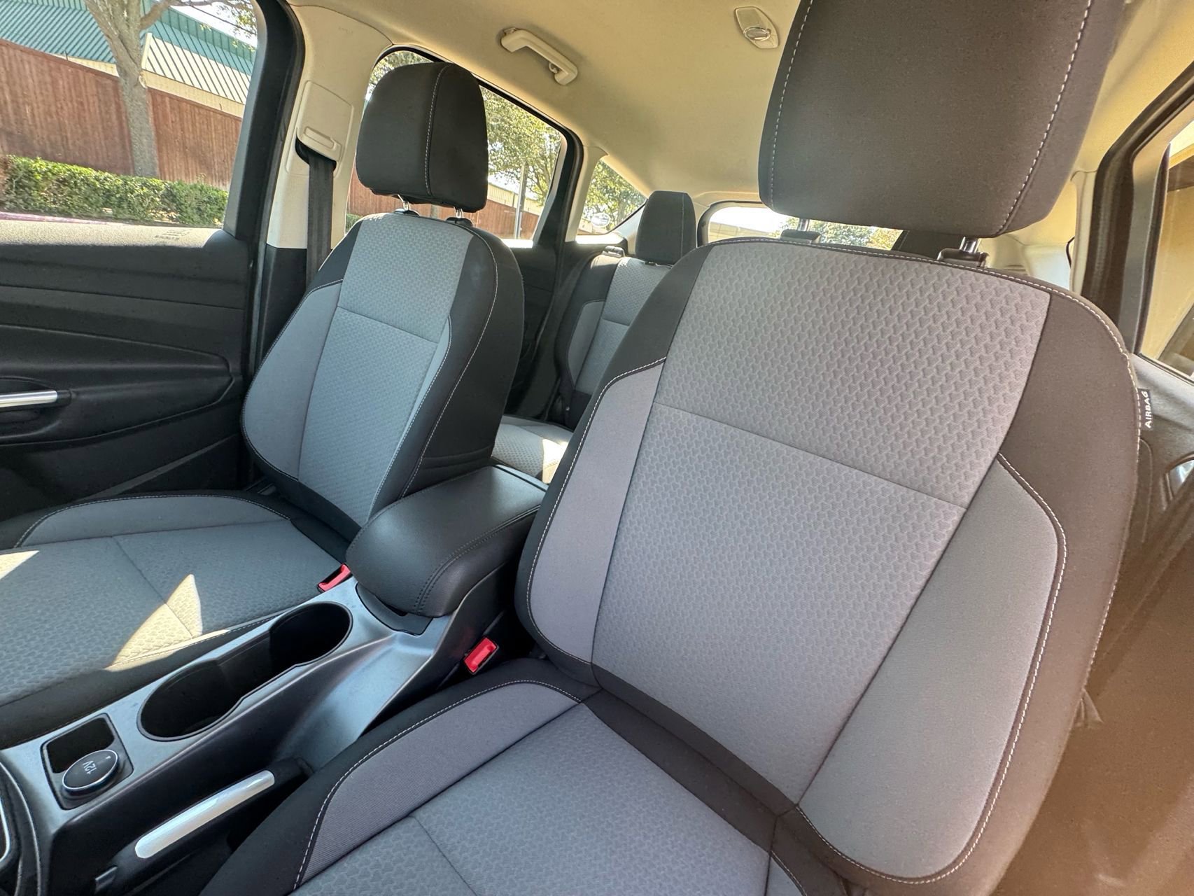 Used 2017 Ford C-MAX SE FWD image 23