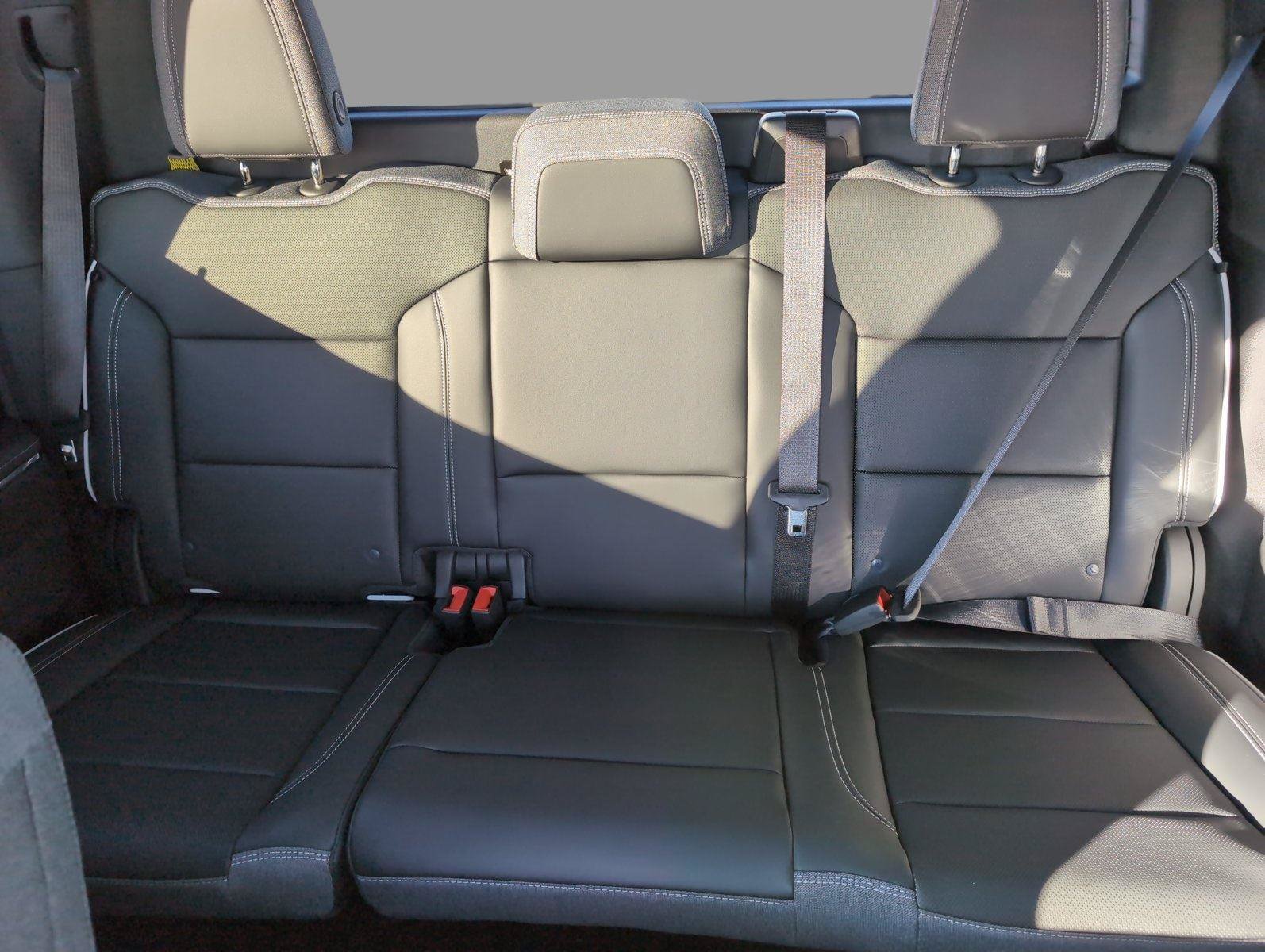 New 2026 GMC Sierra EV Elevation AWD/4WD image 17