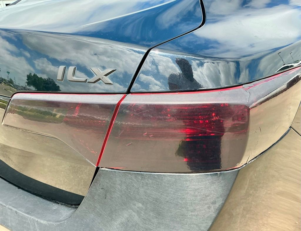 Used 2014 Acura ILX w/ Premium Package FWD image 16