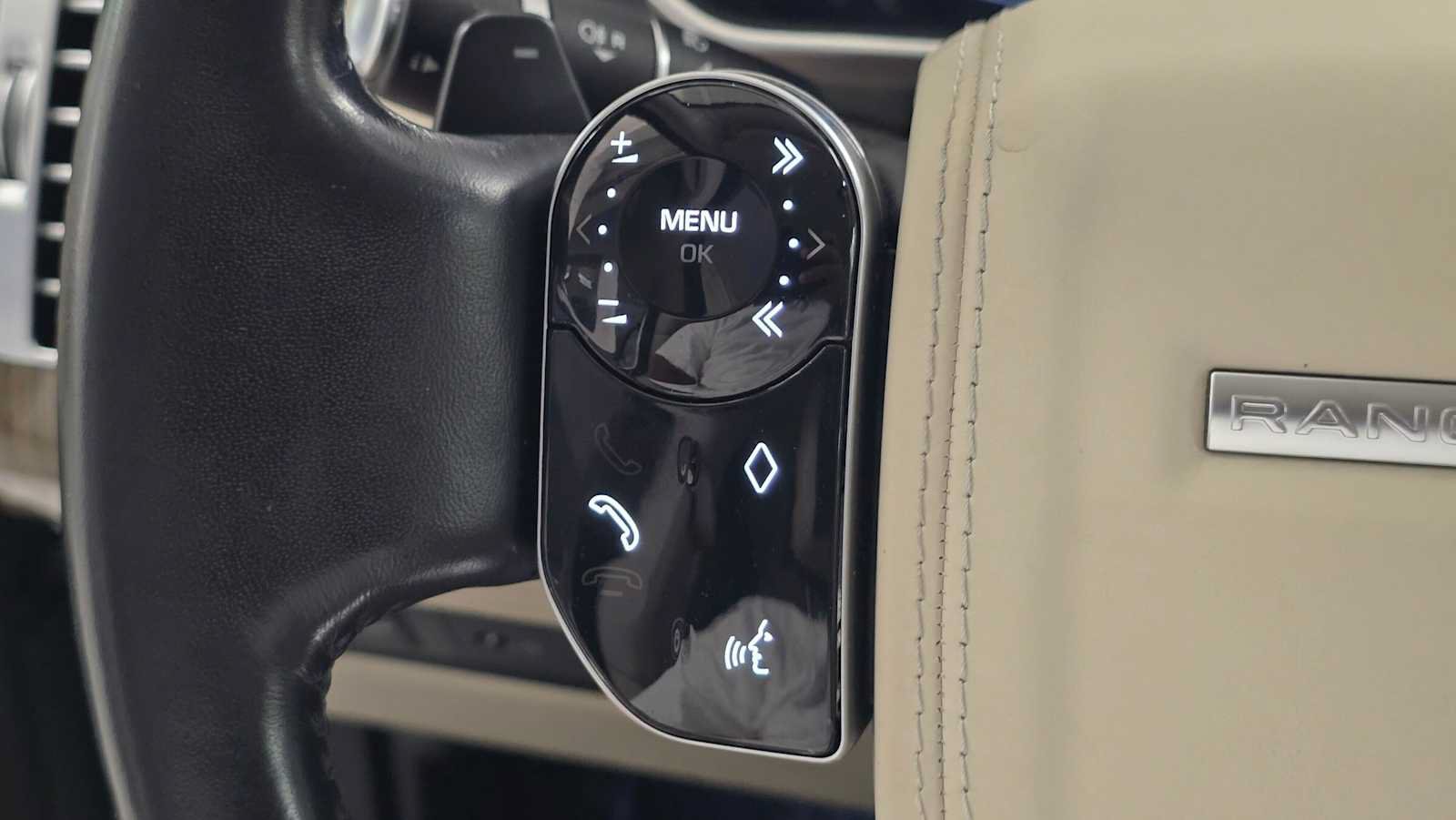 Used 2019 Land Rover Range Rover AWD/4WD image 32