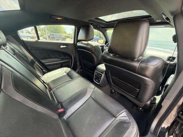 Used 2021 Dodge Charger SXT w/ Plus Group image 18