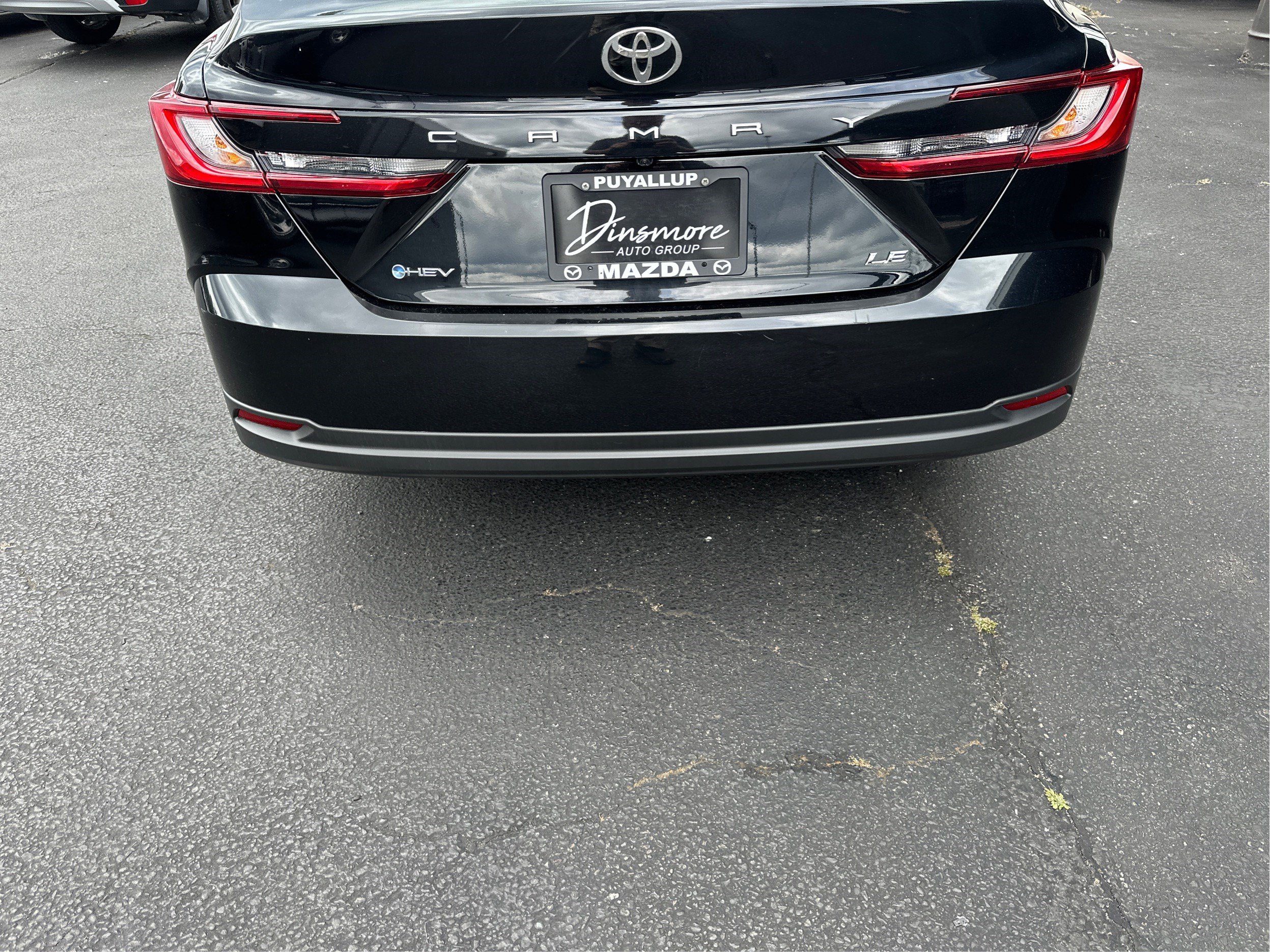 Used 2025 Toyota Camry LE FWD image 23