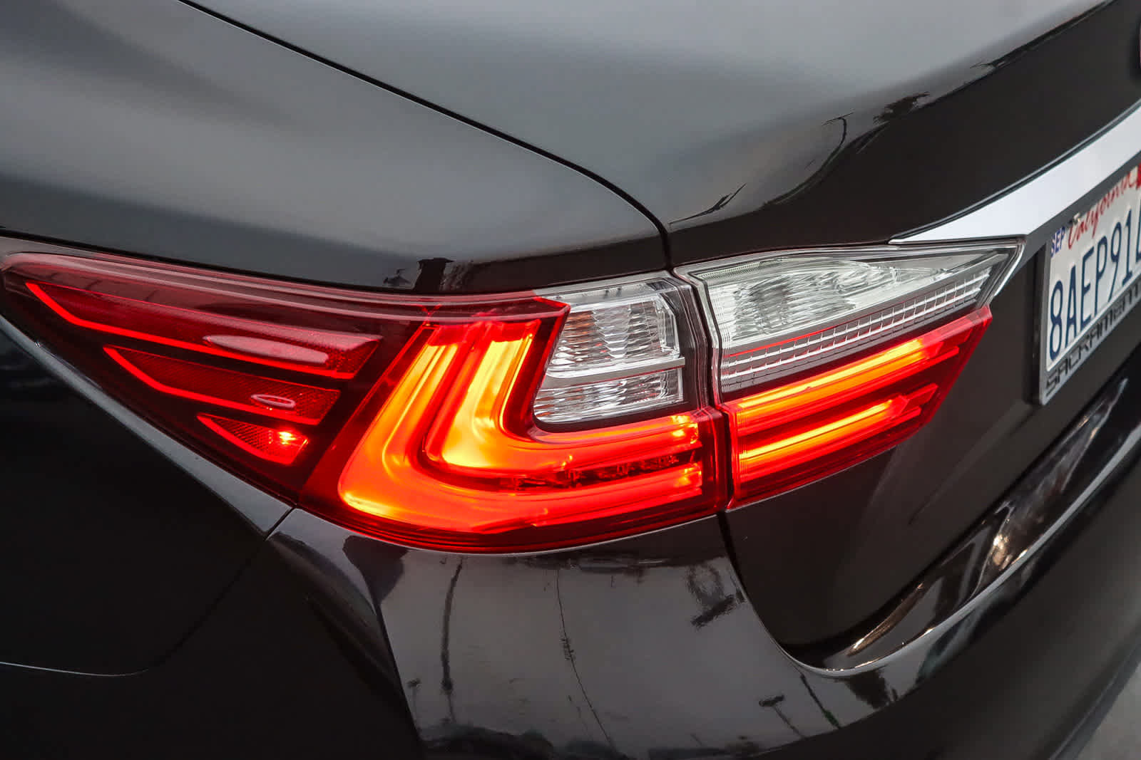 Used 2017 Lexus ES 350 image 8