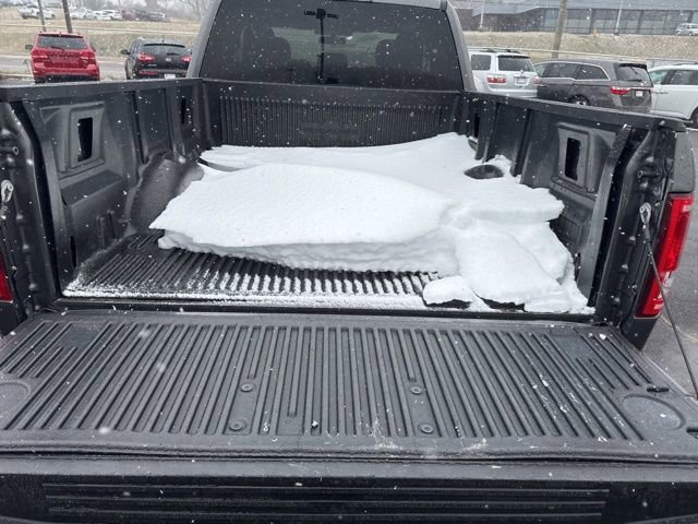 Used 2017 Ford F150 XL w/ Equipment Group 101A Mid AWD/4WD image 10