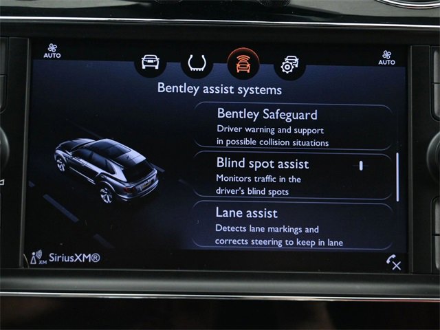 Used 2018 Bentley Bentayga image 48