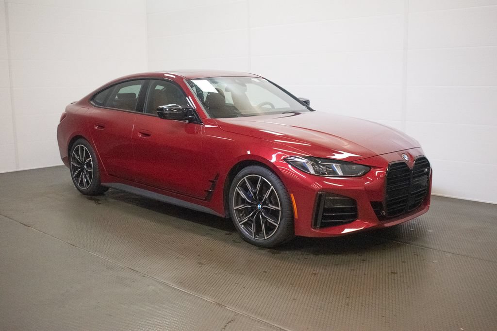 Used 2025 BMW 440i xDrive AWD/4WD video 1