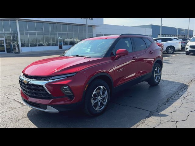 Certified 2023 Chevrolet Blazer LT w/ Convenience Package image 4