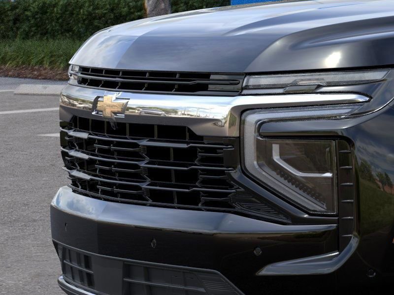 New 2026 Chevrolet Suburban LS RWD image 13